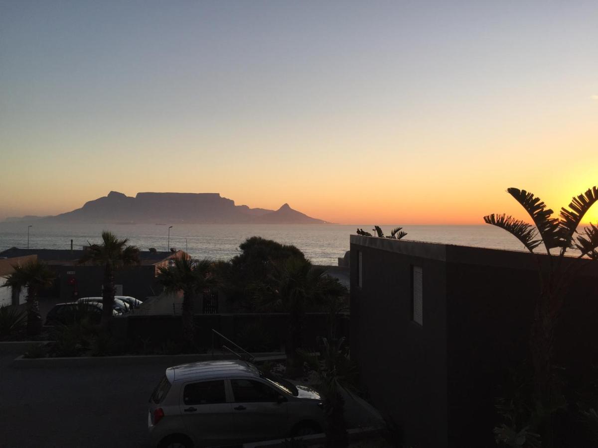 Heaven On Earth - Blouberg Beachfront Self-Catering Apartment Bloubergstrand Exteriör bild