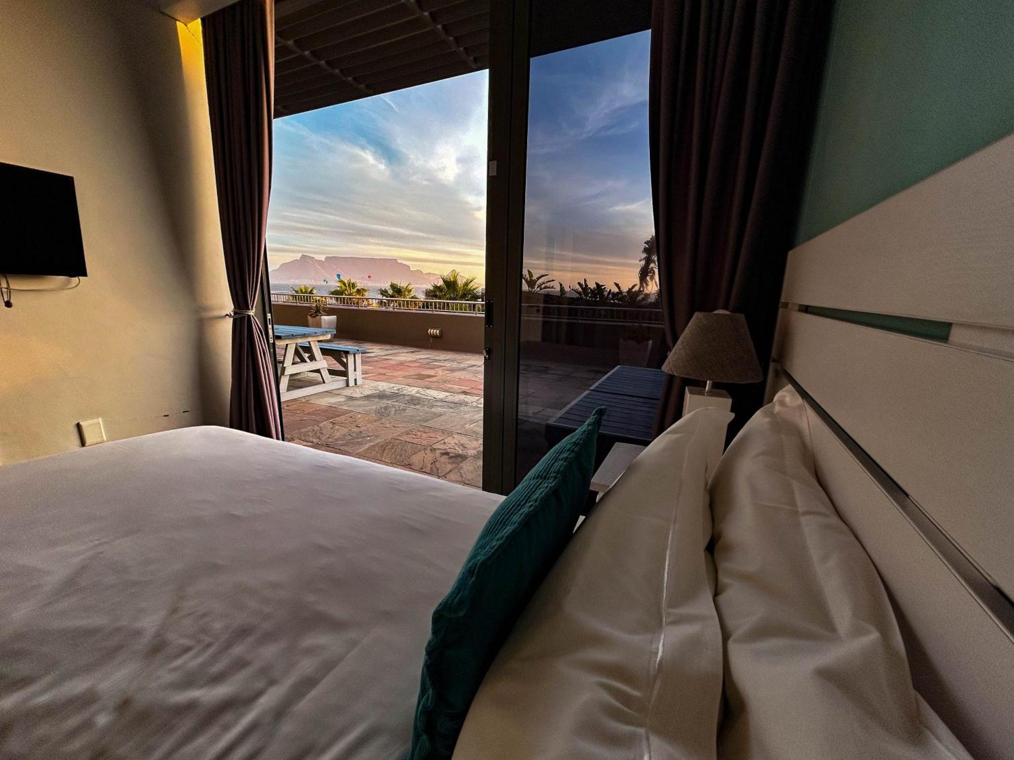 Heaven On Earth - Blouberg Beachfront Self-Catering Apartment Bloubergstrand Exteriör bild
