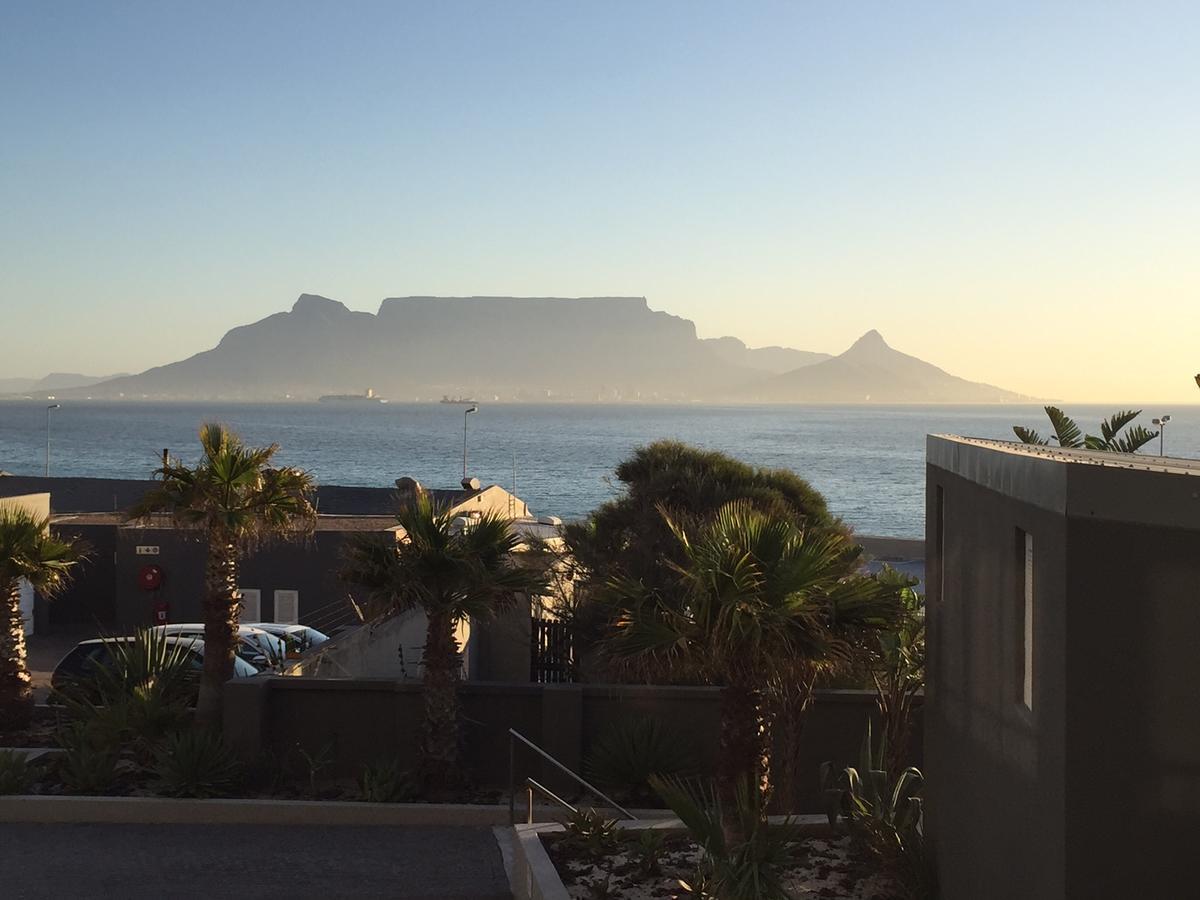 Heaven On Earth - Blouberg Beachfront Self-Catering Apartment Bloubergstrand Exteriör bild