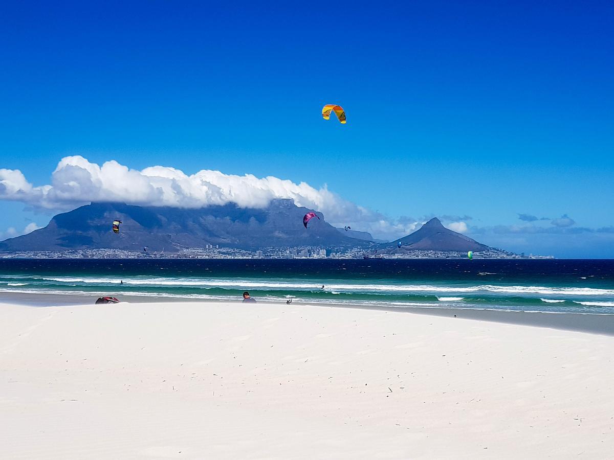 Heaven On Earth - Blouberg Beachfront Self-Catering Apartment Bloubergstrand Exteriör bild