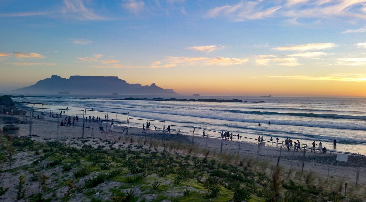Heaven On Earth - Blouberg Beachfront Self-Catering Apartment Bloubergstrand Exteriör bild