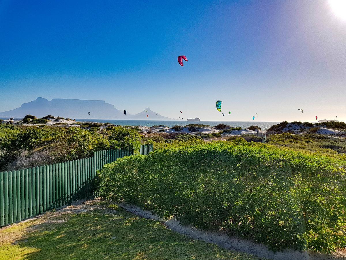 Heaven On Earth - Blouberg Beachfront Self-Catering Apartment Bloubergstrand Exteriör bild
